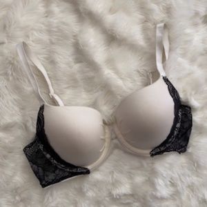 Victoria's Secret Fabulous Lined Demi Bra